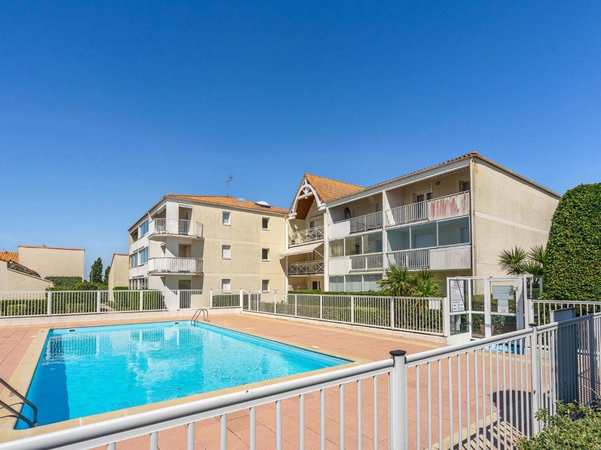 Apartment Les Jardins De L'Ocean-42 By Interhome Vaux-sur-Mer Exterior photo